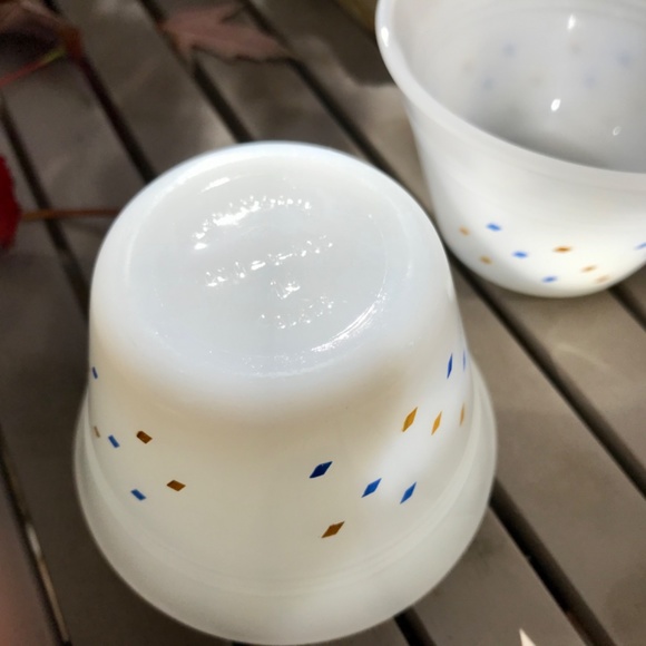 Vintage little bowls - Picture 2 of 2